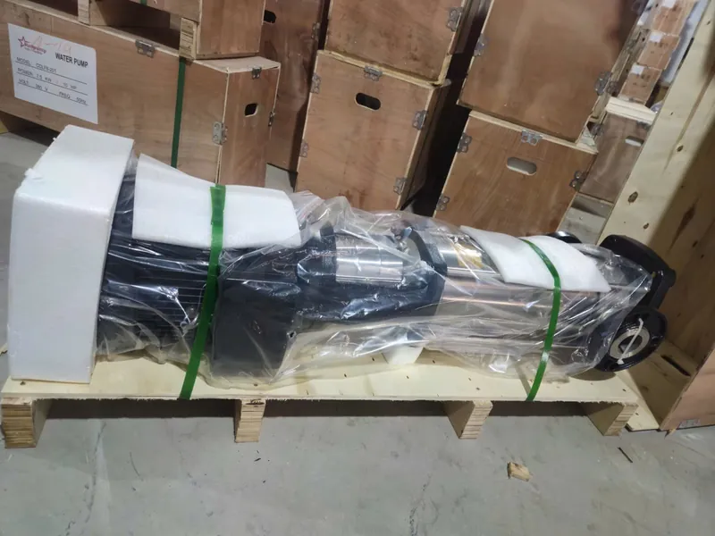 Bơm ly tâm trục đứng đa tầng cánh tại kho Trung Kiên
